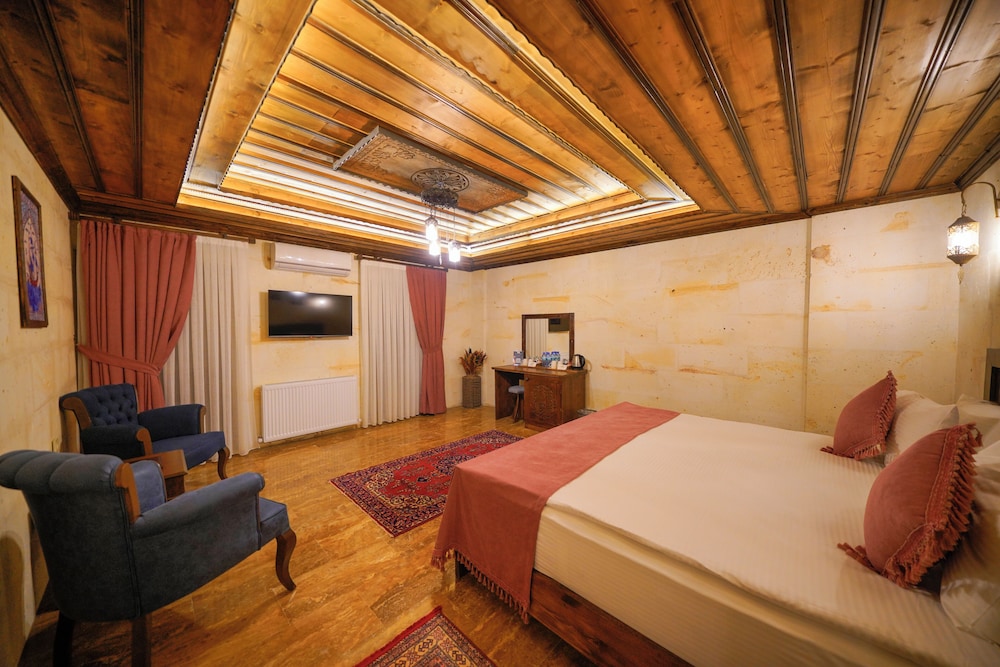 Family Quadruple Room photo 1