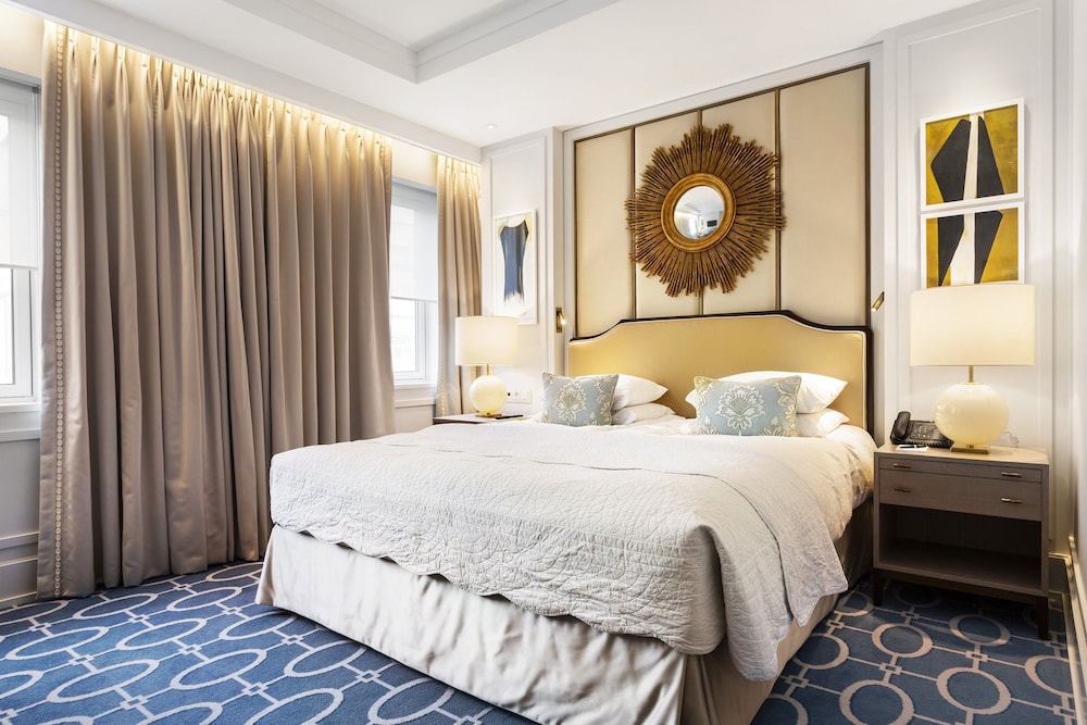 Superior Room, 1 King Bed