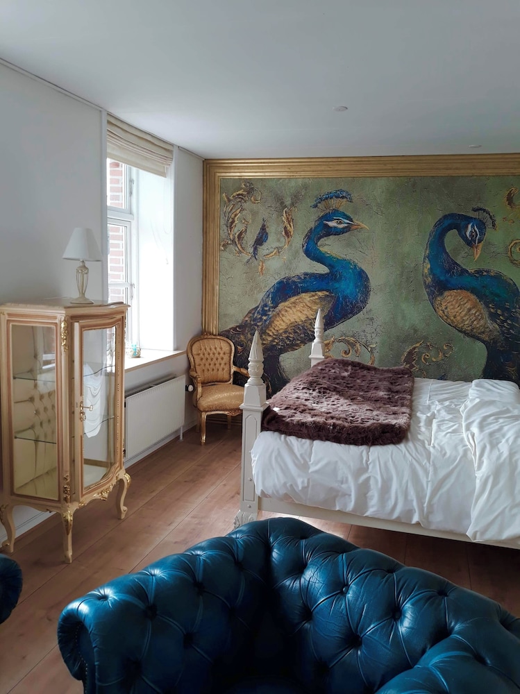 Luxury Apartment, 2 Bedrooms, Balcony, City View photo 1