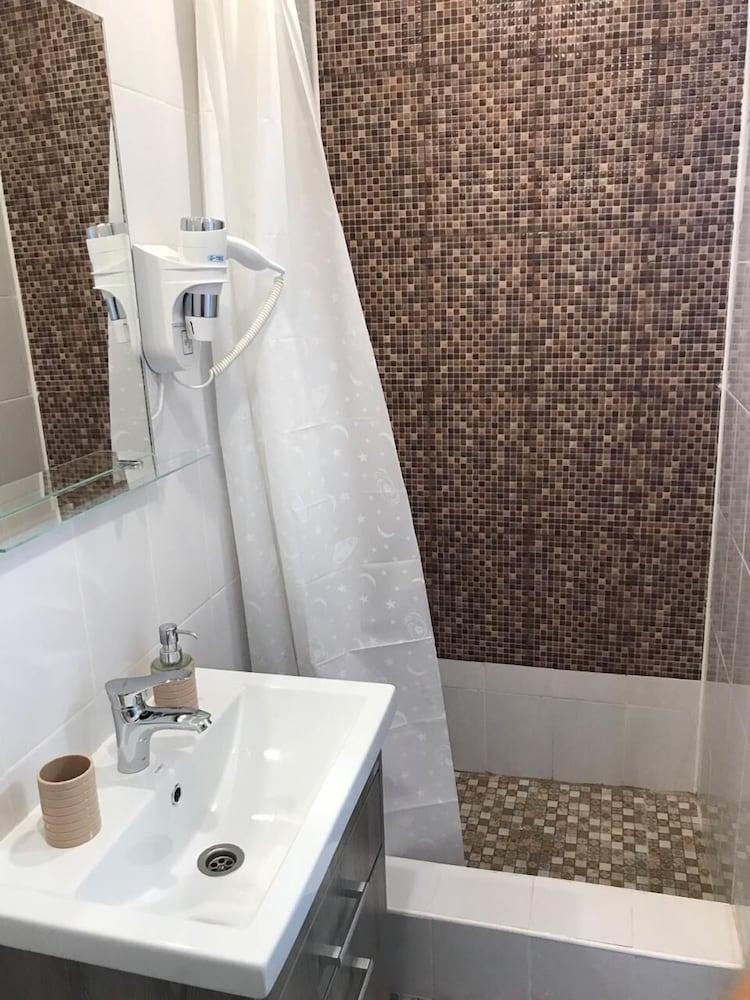 Standard Quadruple Room, 1 Bedroom photo 3