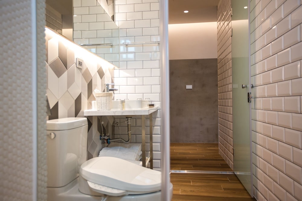 Standard Quadruple Room - Photo 6
