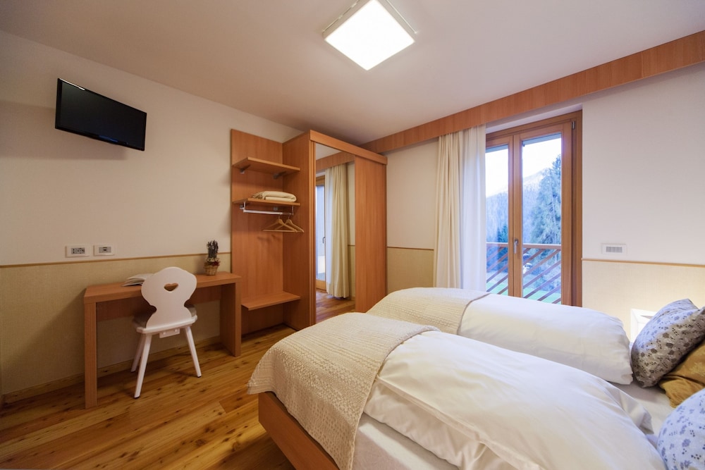 Double Or Twin Room photo 1