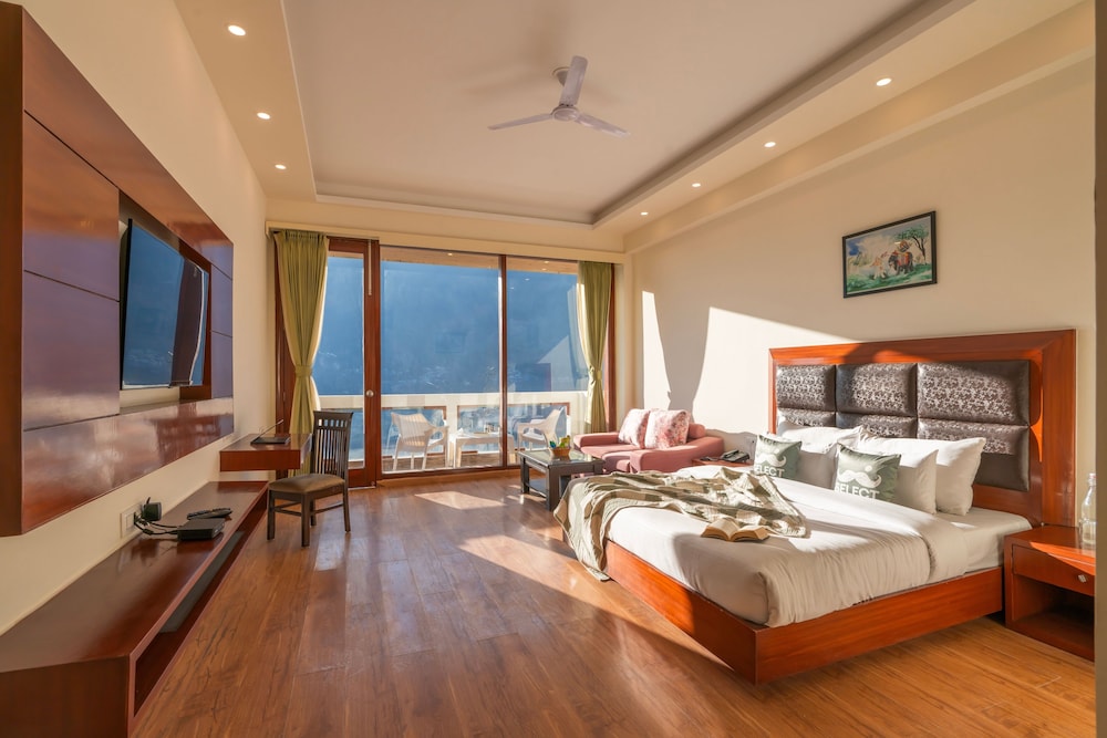 King Room with Balcony