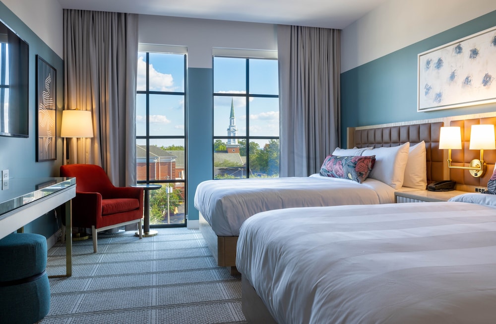Standard Room, 2 Queen Beds - Photo 2