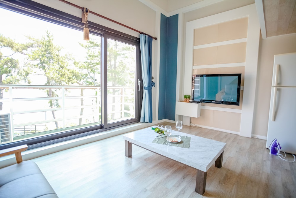 Duplex (202) photo 2