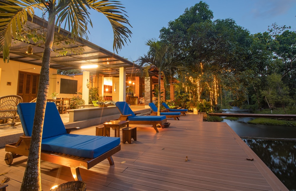 Exclusive Villa photo 2
