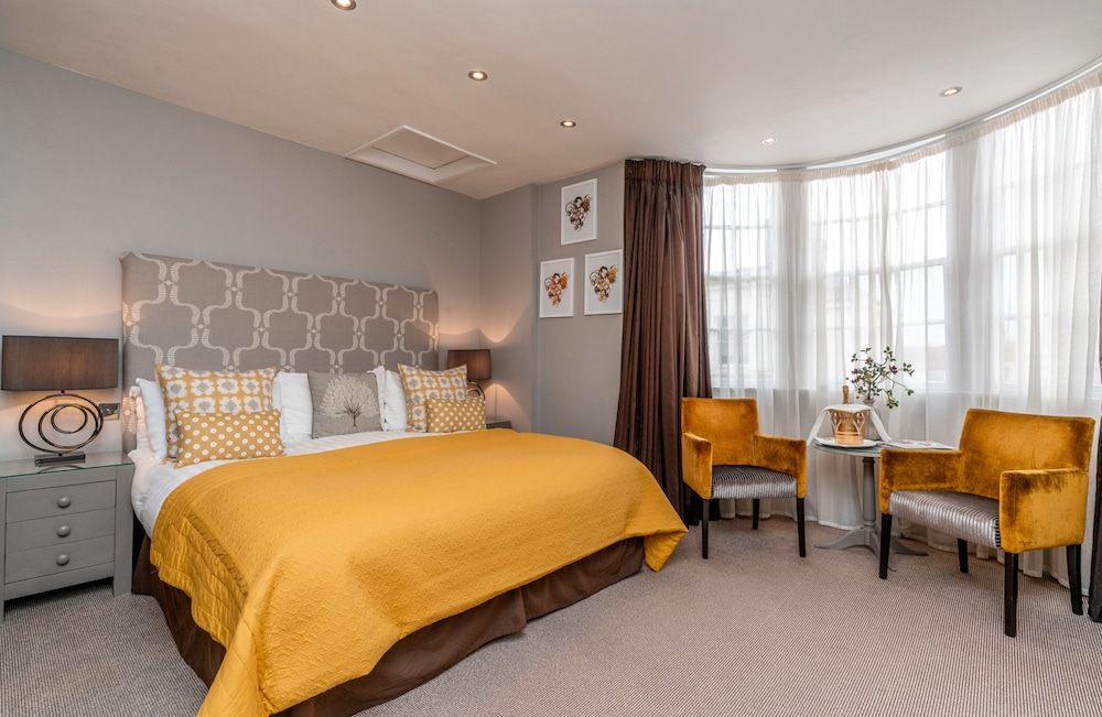 Double Room, Ensuite (Pommery) photo 1