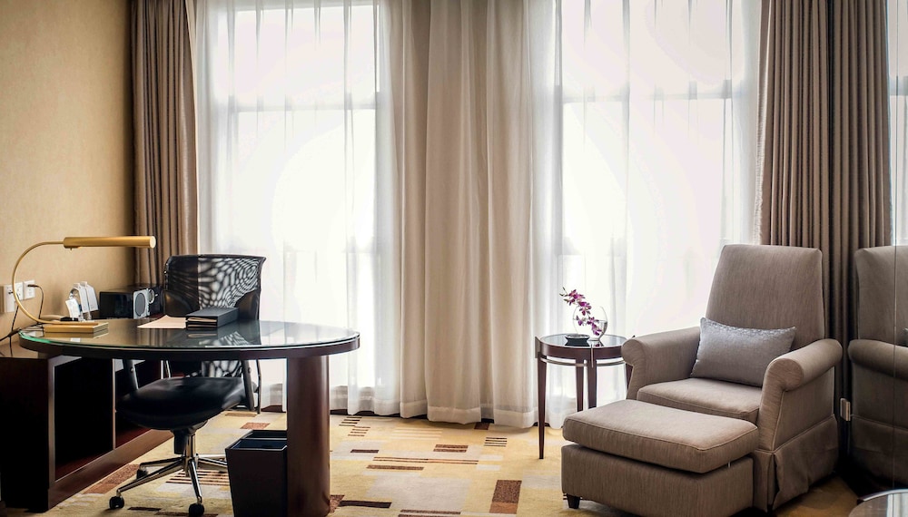 Executive Room, 2 Double Beds - Photo 3