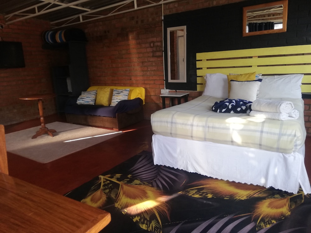 Basic Double Room, 1 Double Bed photo 1