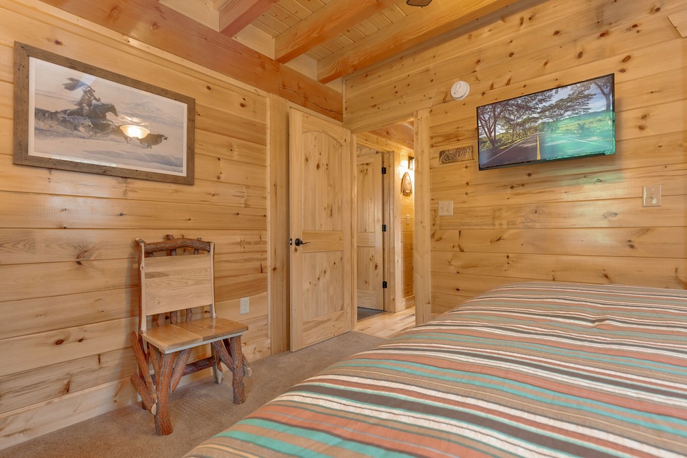 Studio (3 Bedrooms)