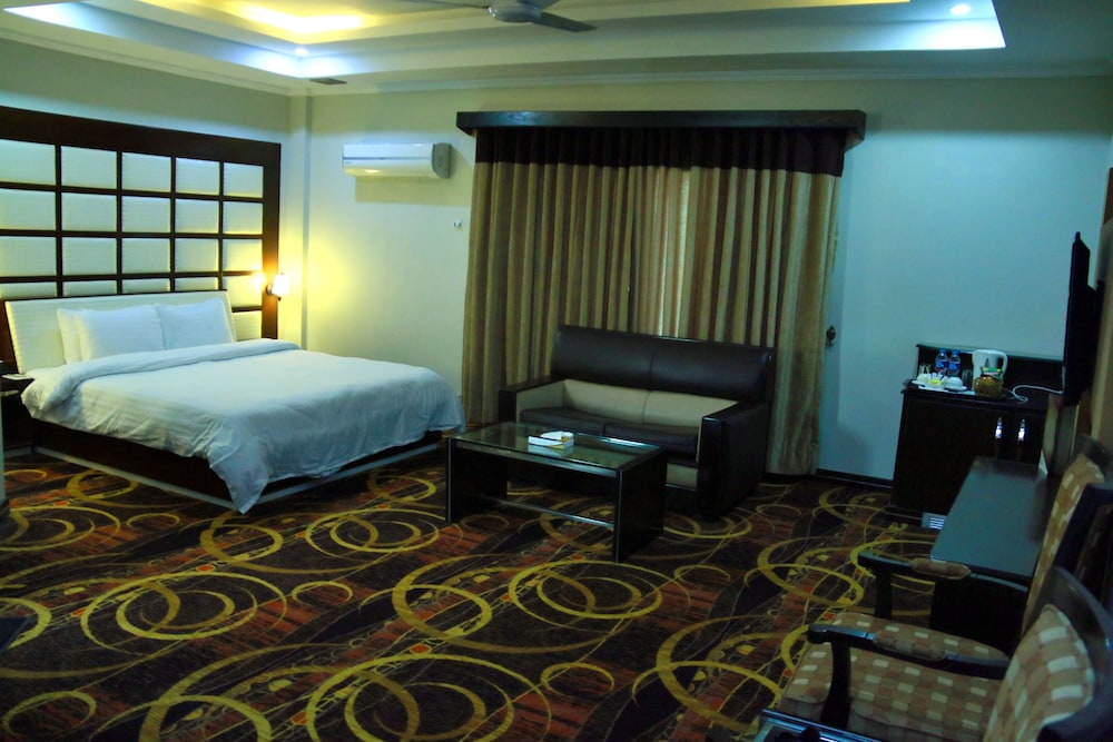 Executive Room photo 1