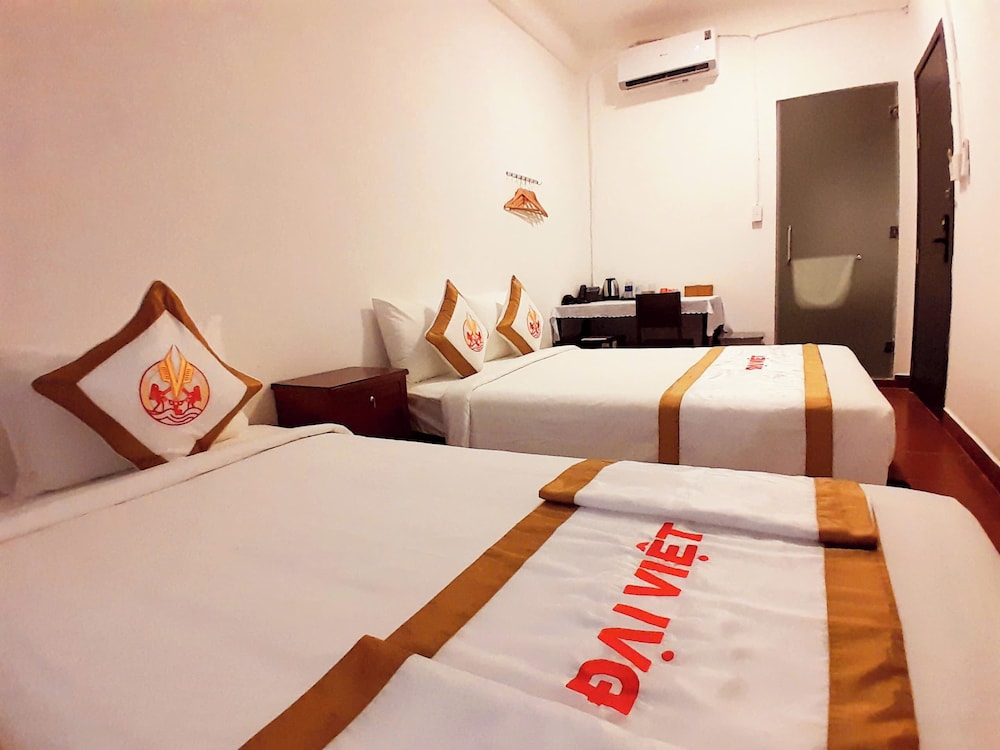 Superior Room, 1 Queen Bed, City View