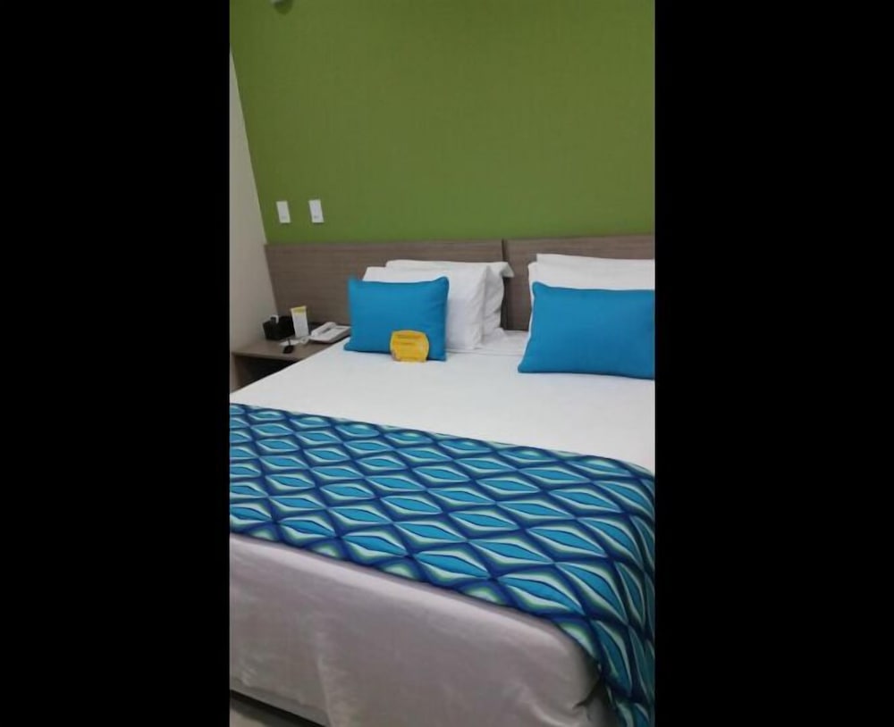 Deluxe Apartment, 1 Queen Bed, Accessible, Non Smoking photo 2