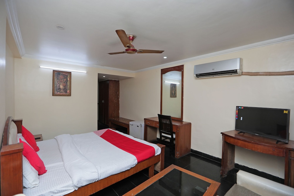 Deluxe Double Or Twin Room photo 1