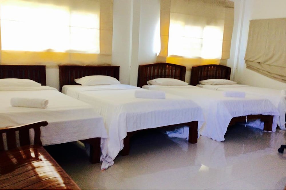 Family Room (M1-M2) photo 1