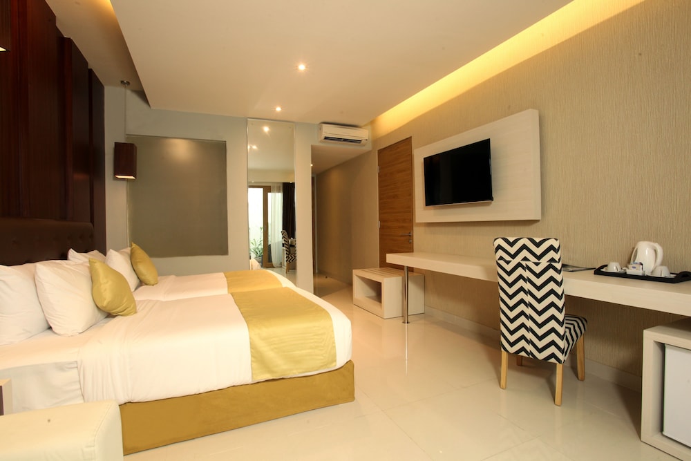 Deluxe Double or Twin Room No View - Photo 5