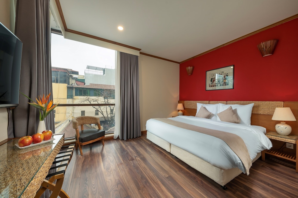 Deluxe Triple Room, Balcony