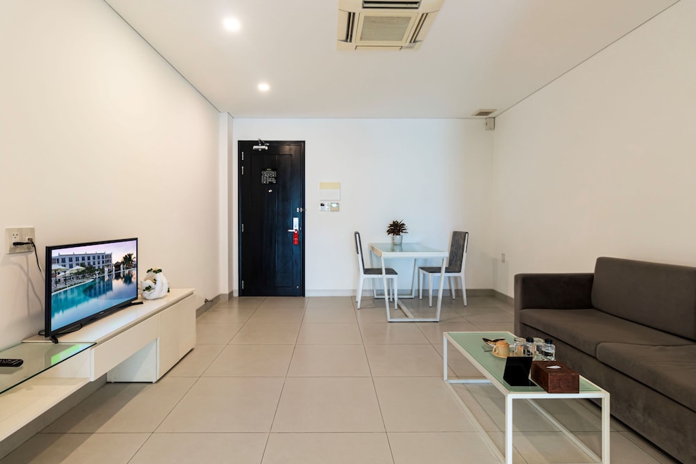 Uma studio suite for 2 pax photo 2