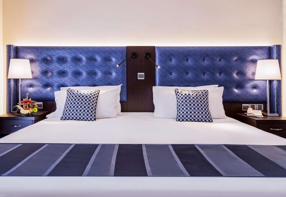 Executive Double or Twin Room, Partial Sea View