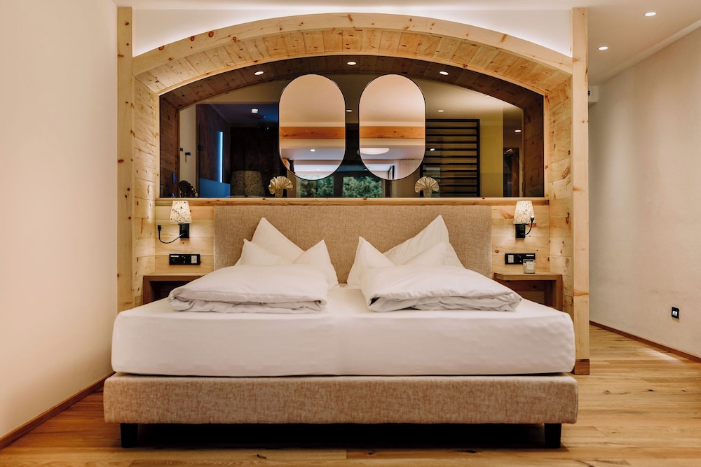 Deluxe Double Room, Mountain View photo 1