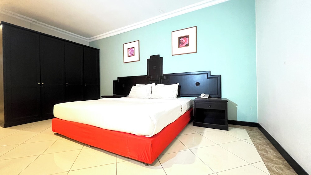 Junior Suite, 1 King Bed, Non Smoking