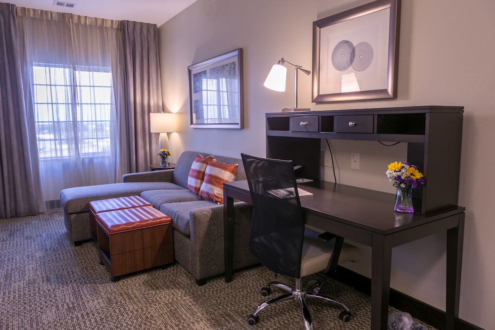 Studio Suite, 1 Queen Bed, Accessible, Non Smoking (HEARING) thumbnail 6
