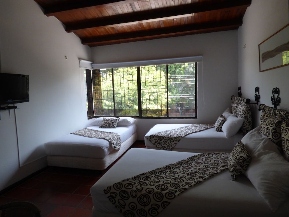 Triple Room photo 2