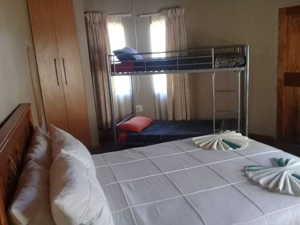 Family Suite photo 2