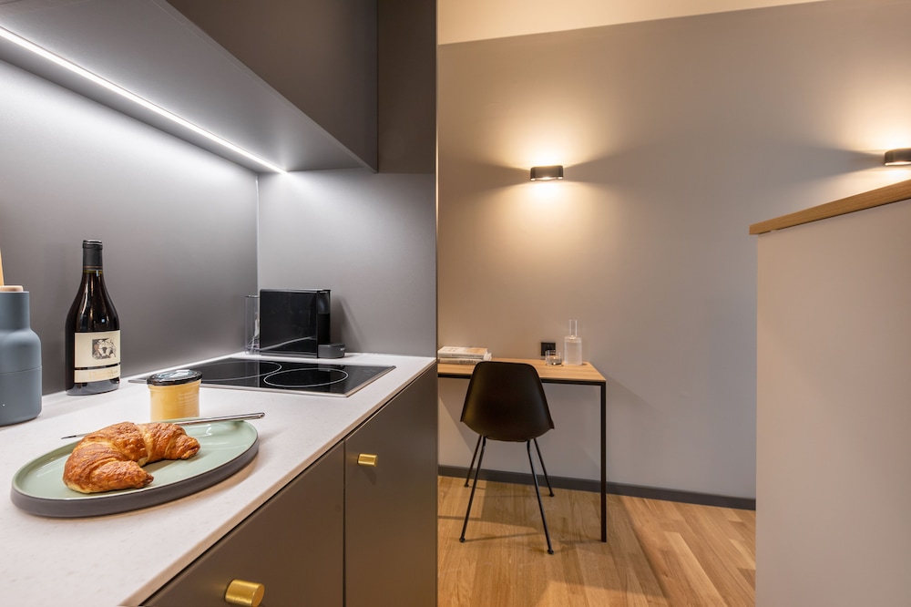 Xtra Smart Apartment