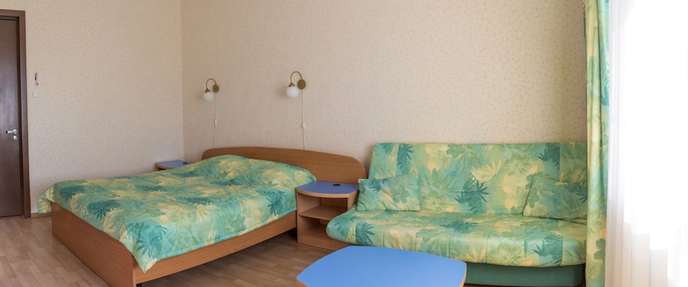 Standard Double or Twin Room photo 1
