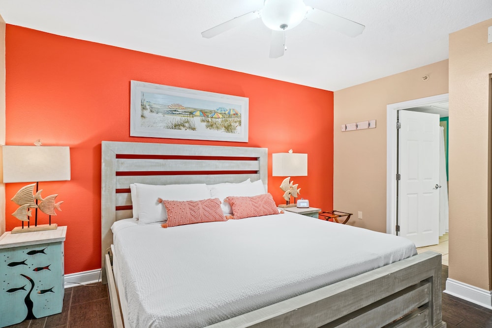 Condo, 1 Bedroom, Beach View (234) photo 2