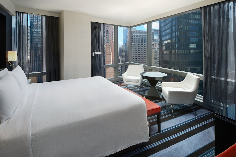 Room, 1 King Bed, Corner