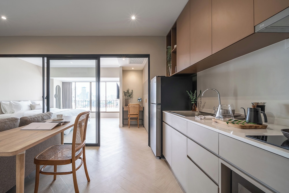 Executive Apartment, 1 Bedroom thumbnail 6
