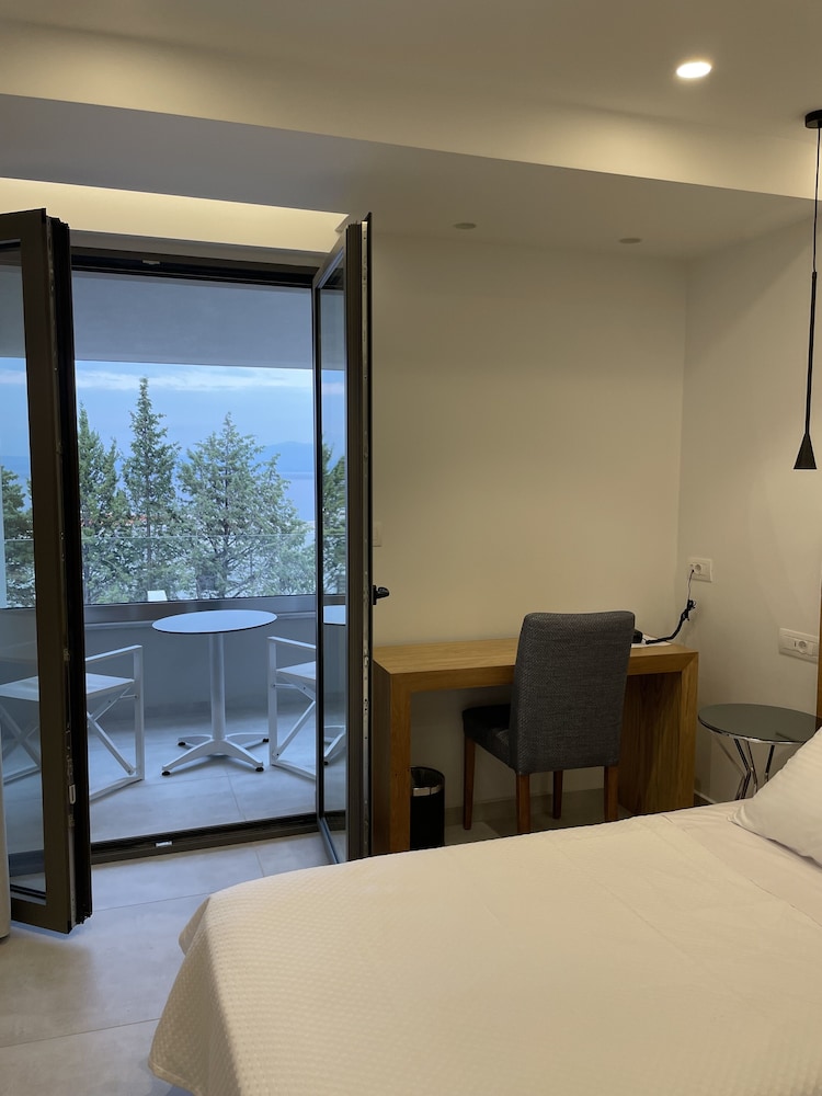 Superior Double or Twin Room - Photo 4