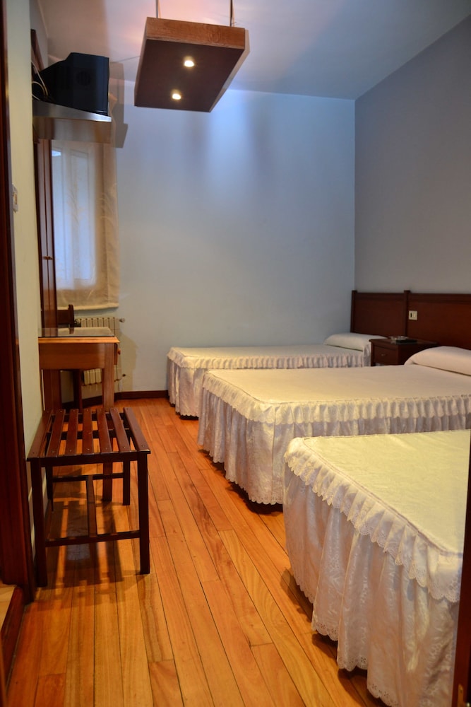 Superior Triple Room photo 2
