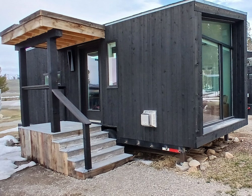 Premier Cabin photo 2