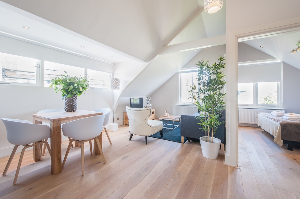 Loft, 1 Bedroom photo 1