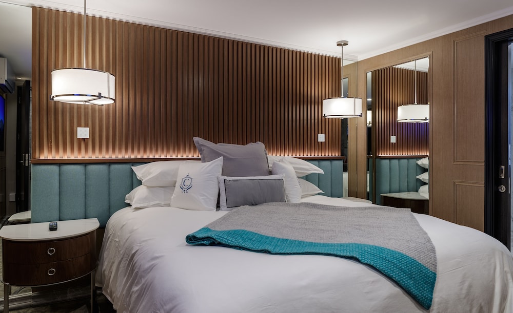 Bayview Suite