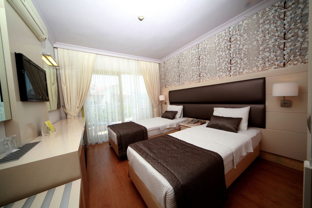 Standard Twin Room, 1 Bedroom, City View