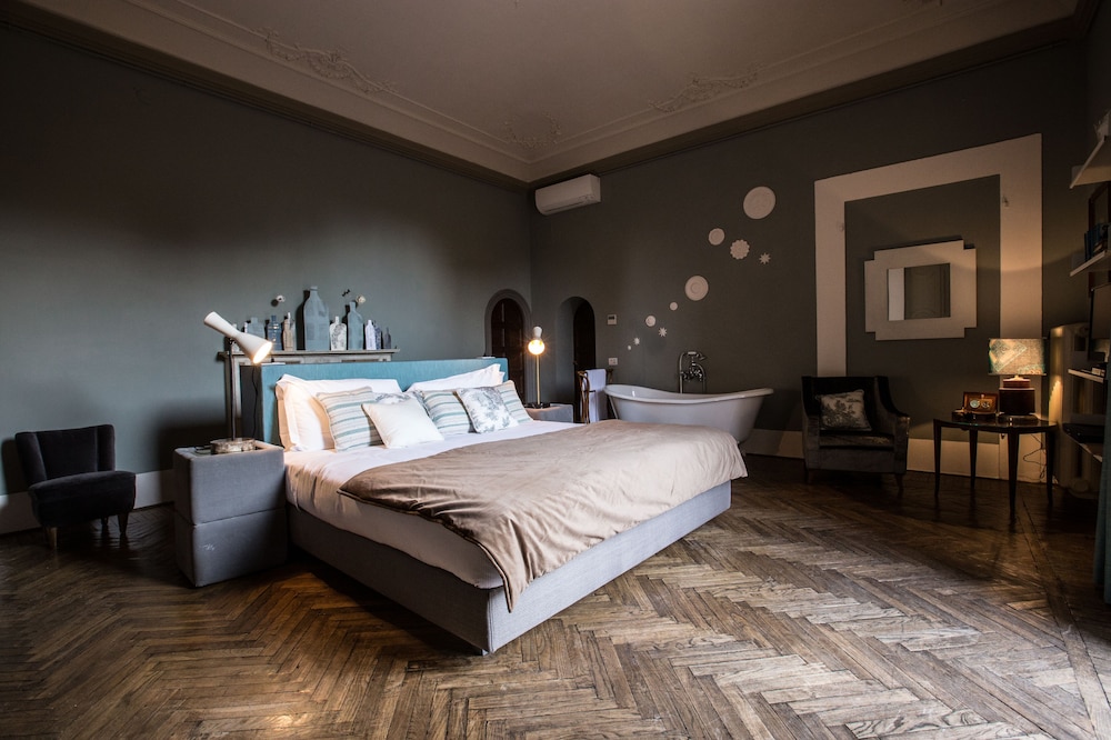 Exclusive Double Room, 1 King Bed photo 1