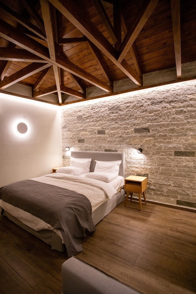 Luxury Villa photo 1