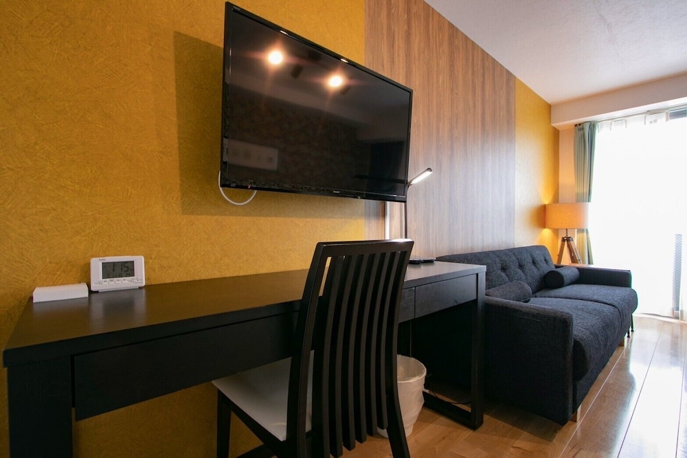 Presidential Room, Multiple Beds, Kitchen photo 3