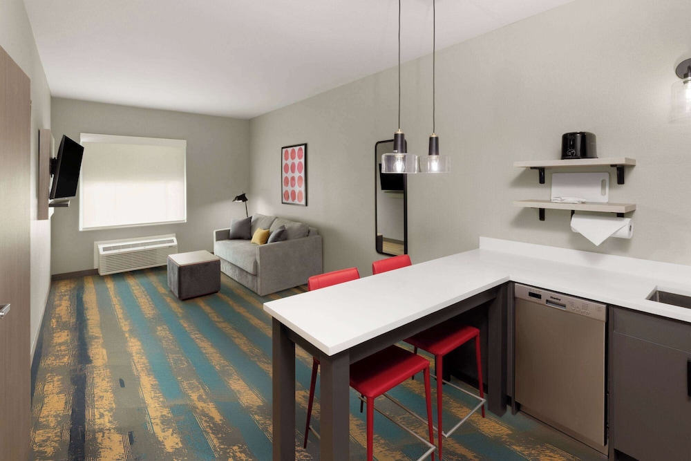 Grand Suite, 1 King Bed with Sofa bed, Non Smoking