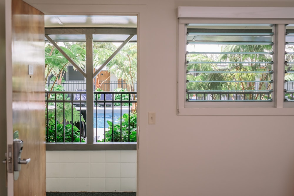 Room, 2 Double Beds, Accessible, Poolside - Photo 4