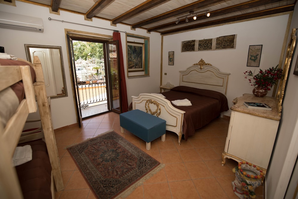 Comfort Quadruple Room photo 1