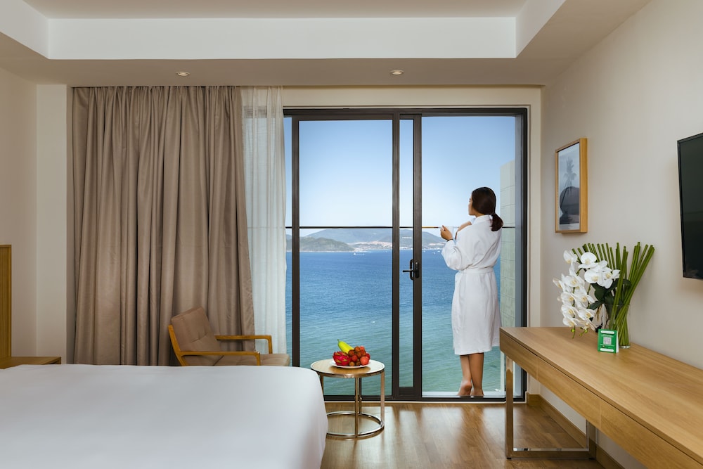 Nagar Ocean View With Balcony photo 3
