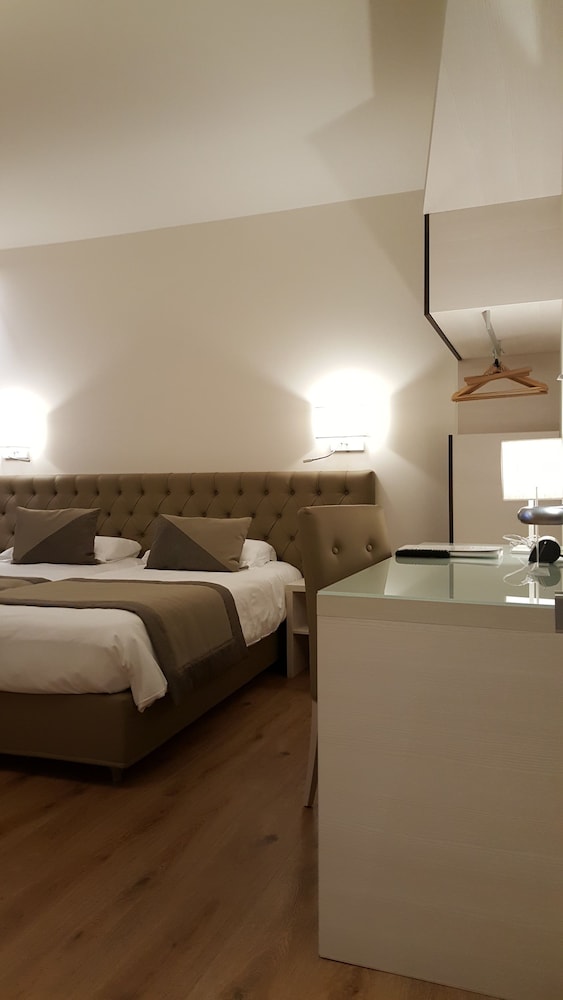 Superior Double Room, 1 Queen Bed - Photo 3