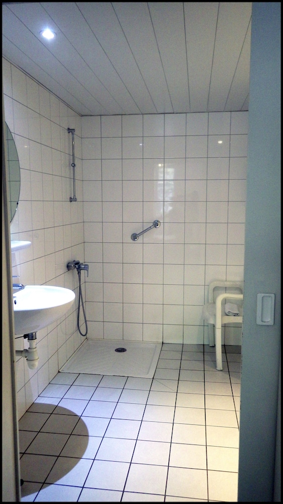 Classic Double Room - Photo 6