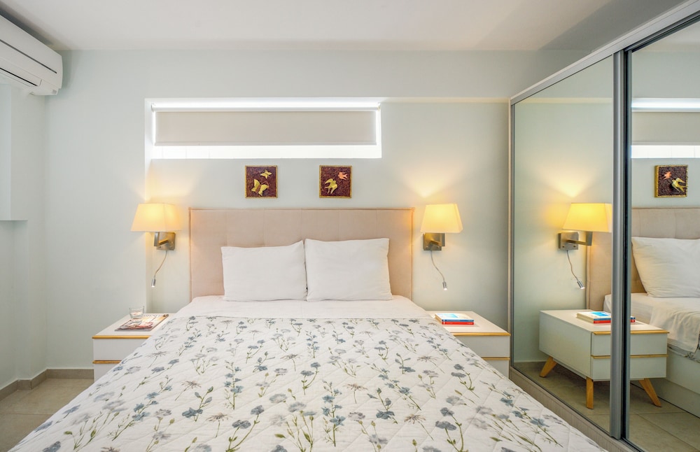 Deluxe Apartment, Sea View (Ground floor) photo 3