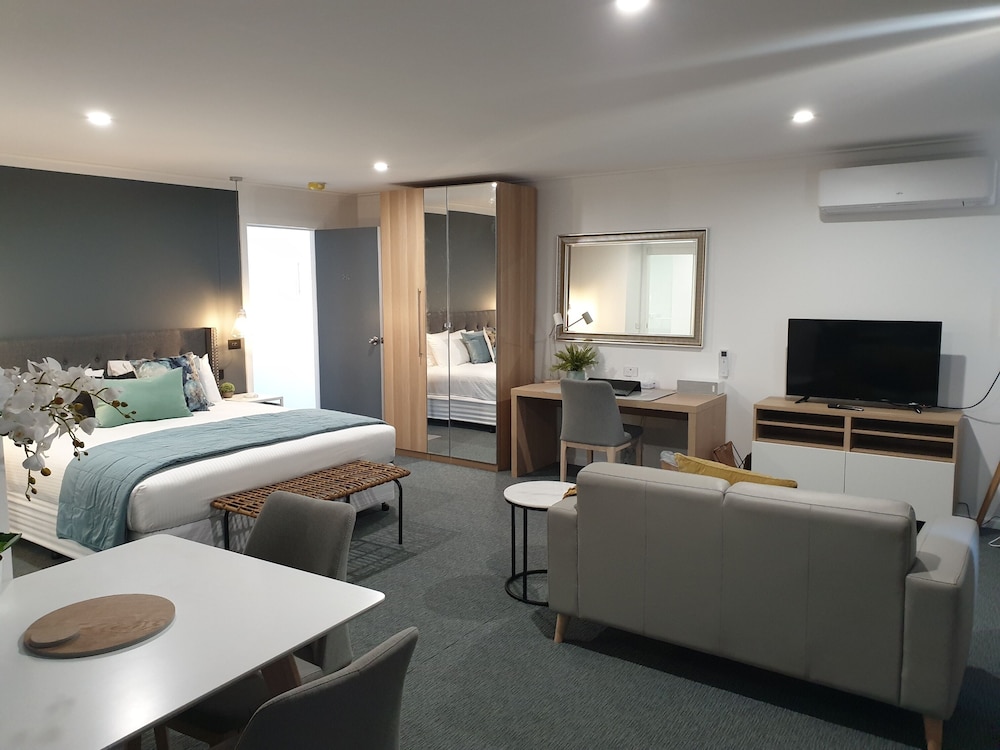 Bayview Superior Spa Suite photo 3